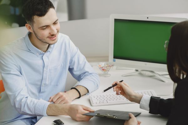 meilleure banque pour investir en bourse quand on débute